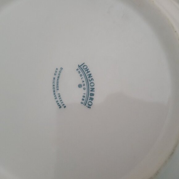 Johnson Bros England Octagonal Soup Bowl With Floral Garland Pattern & Green Rim - Picture 6 of 6